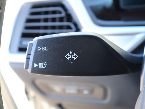 New 2026 BMW X5 xDrive40i w/ Climate Comfort Package image 37