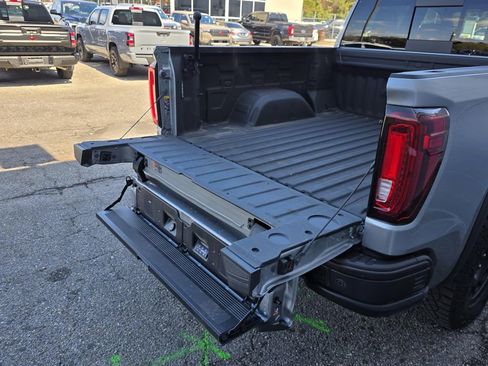 Used 2024 GMC Sierra 1500 AT4X w/ AT4X AEV Edition AWD/4WD image 47