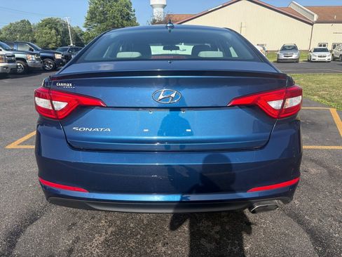 Used 2015 Hyundai Sonata SE w/ Cargo Package FWD image 7