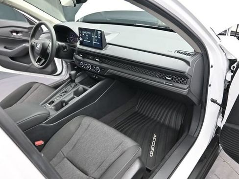 Certified 2026 Honda Accord SE image 28