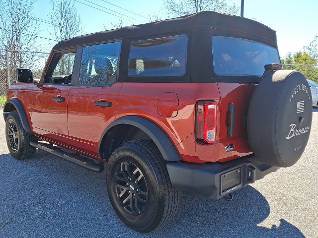 Used 2023 Ford Bronco 4-Door AWD/4WD image 7