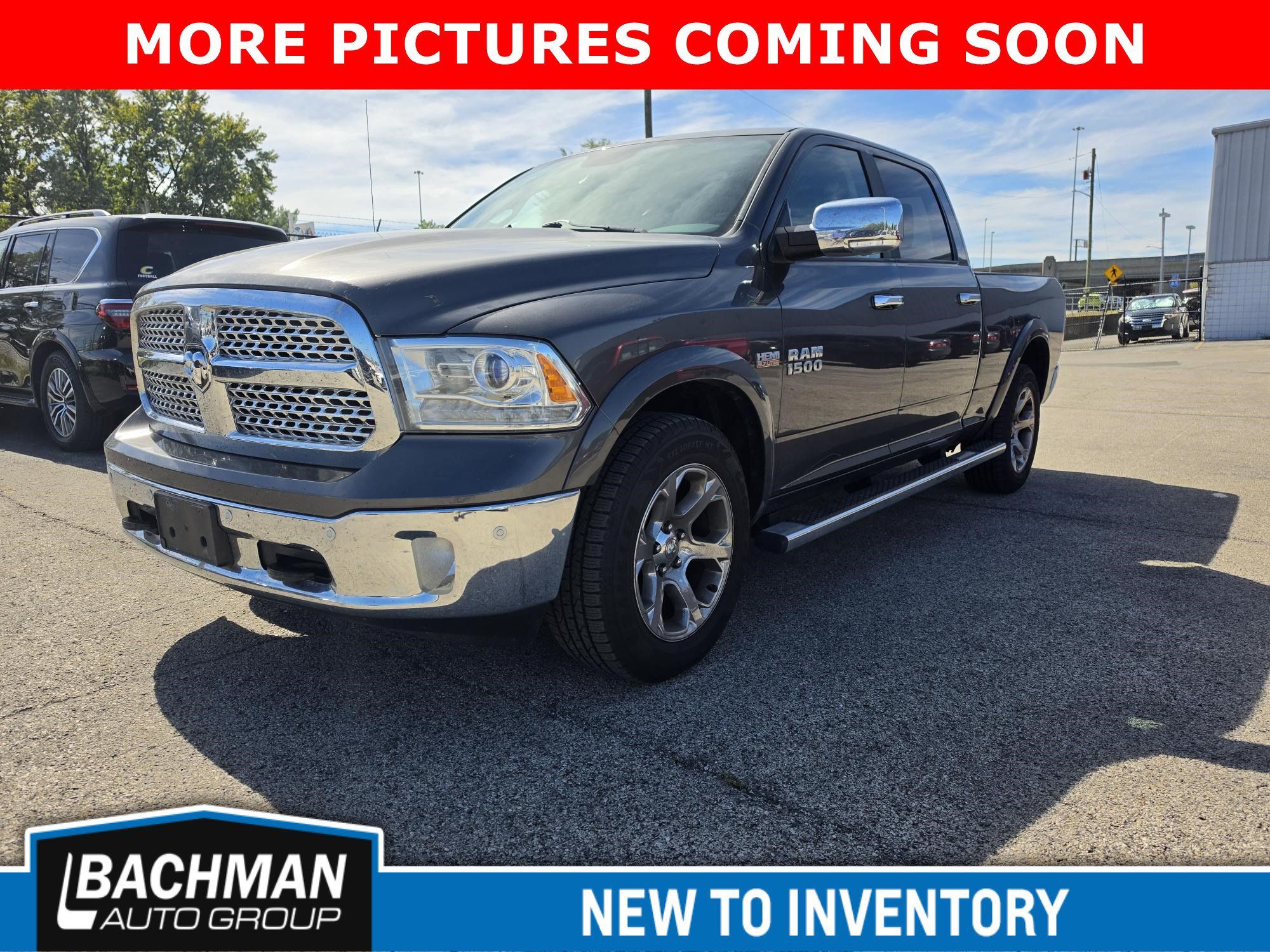 Used 2015 RAM 1500 Laramie w/ Convenience Group AWD/4WD image 3