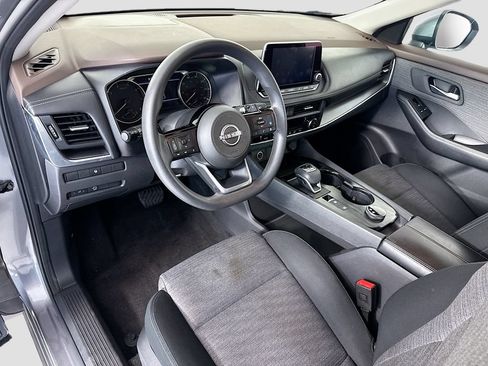 Used 2023 Nissan Rogue SV AWD/4WD image 9