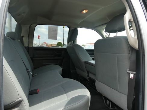 Used 2014 RAM 1500 Express AWD/4WD image 15