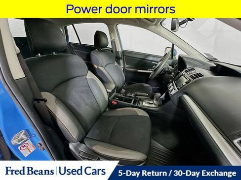 Used 2017 Subaru Crosstrek 2.0i Premium AWD/4WD image 31