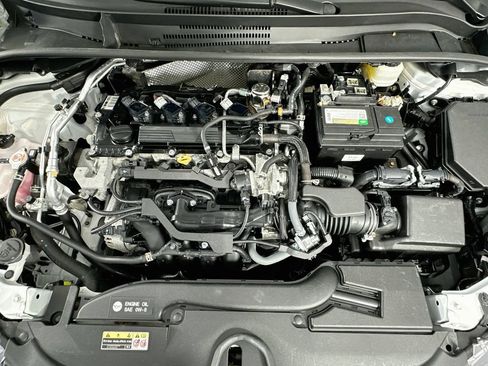 Used 2023 Toyota Corolla LE FWD image 29