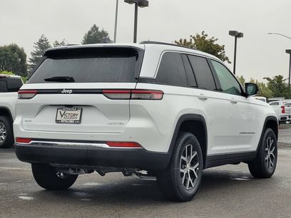 New 2025 Jeep Grand Cherokee Limited w/ Trailer Tow Package