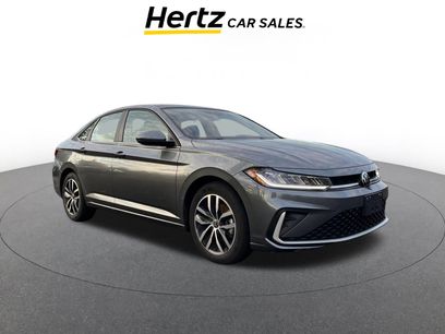 Used 2025 Volkswagen Jetta SE