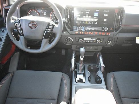 New 2025 Nissan Frontier PRO-4X image 9