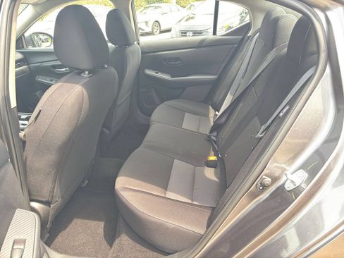 Used 2025 Nissan Sentra SV FWD image 23