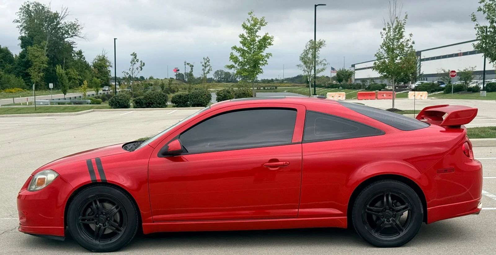 Used 2005 Chevrolet Cobalt SS FWD image 2