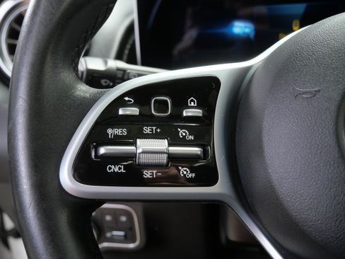 Certified 2021 Mercedes-Benz GLB 250 4MATIC image 26