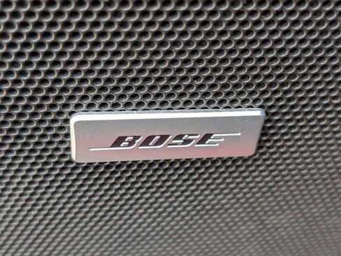 Used 2021 Chevrolet Traverse LT w/ LT Premium Package image 38