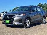 New 2025 Nissan Kicks Play S image 3