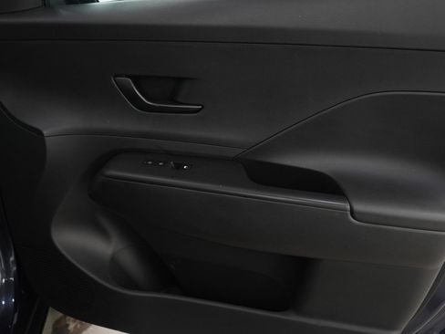 Used 2024 Hyundai Kona SEL image 9