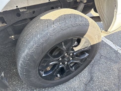 Used 2023 Ford F150 Lariat w/ Equipment Group 502A High image 15