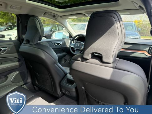 Used 2025 Volvo V60 B5 Cross Country Plus AWD/4WD image 24