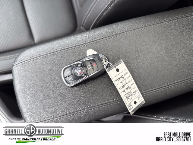 Used 2023 Buick Encore GX Essence w/ Experience Buick Package AWD/4WD image 29