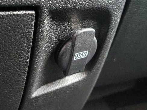 Used 2019 RAM 1500 Express image 22