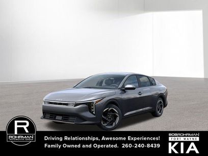 New 2025 Kia K4 EX