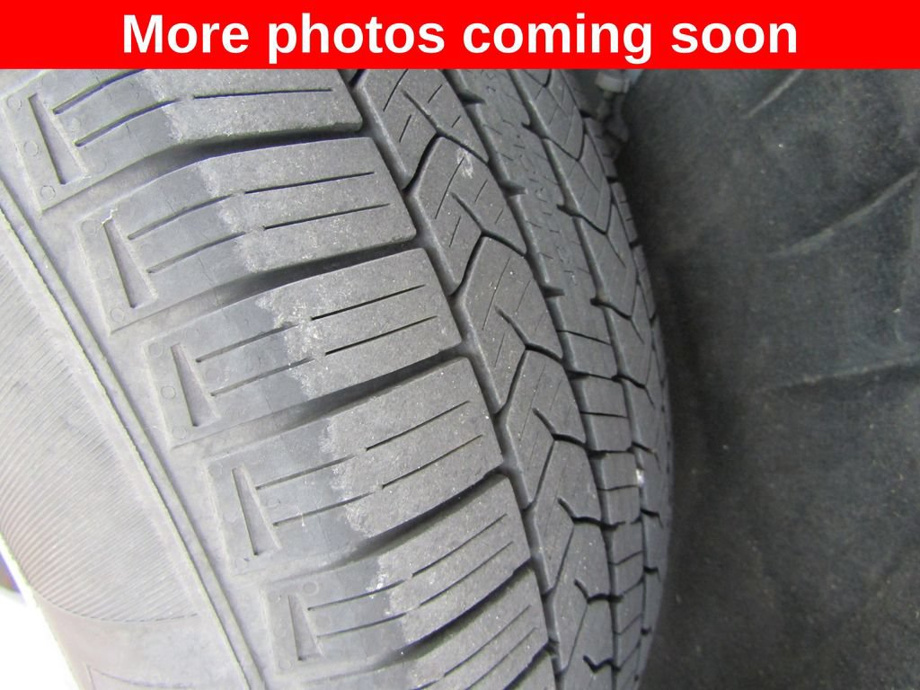 Used 2020 GMC Acadia SLT AWD/4WD image 30