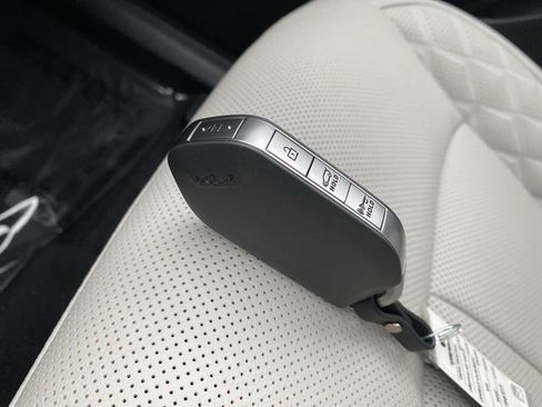 New 2026 Kia Sorento SX Prestige AWD/4WD image 37