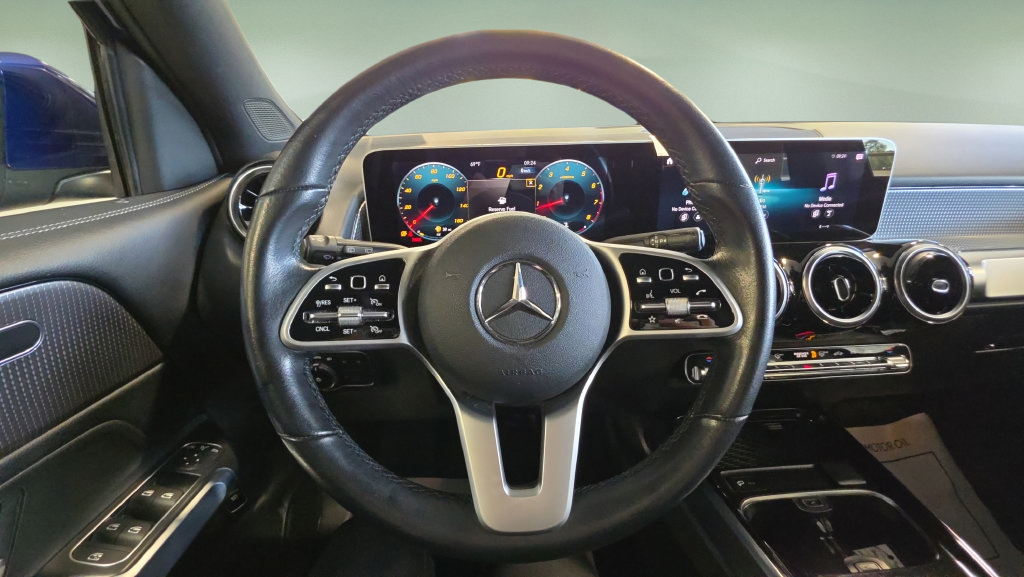 Used 2020 Mercedes-Benz GLB 250 4MATIC image 24
