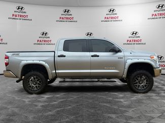 Used 2017 Toyota Tundra SR5 w/ SR5 Upgrade Package video 2