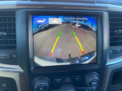 Used 2018 RAM 2500 Laramie w/ Off Road Package AWD/4WD image 16