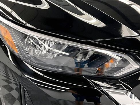 New 2025 Nissan Sentra SV w/ All-Weather Package image 14