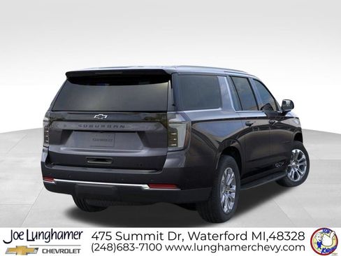 New 2026 Chevrolet Suburban LT w/ Comfort Package AWD/4WD image 4