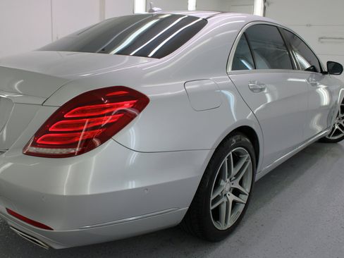 Used 2014 Mercedes-Benz S 550 Sedan image 15