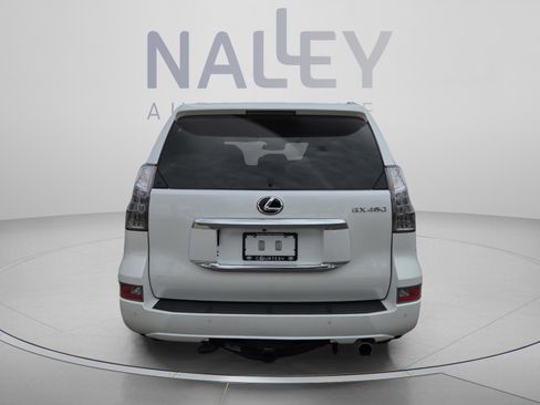 Used 2020 Lexus GX 460 Luxury w/ Off Road Package image 5