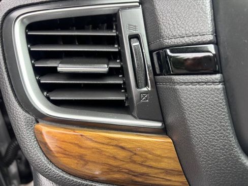 Used 2017 Honda CR-V EX image 26