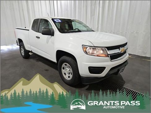 Used 2016 Chevrolet Colorado W/T AWD/4WD image 1