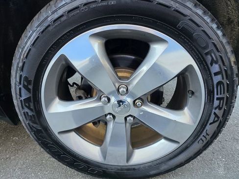 Used 2014 Jeep Grand Cherokee Limited w/ Luxury Group II image 10