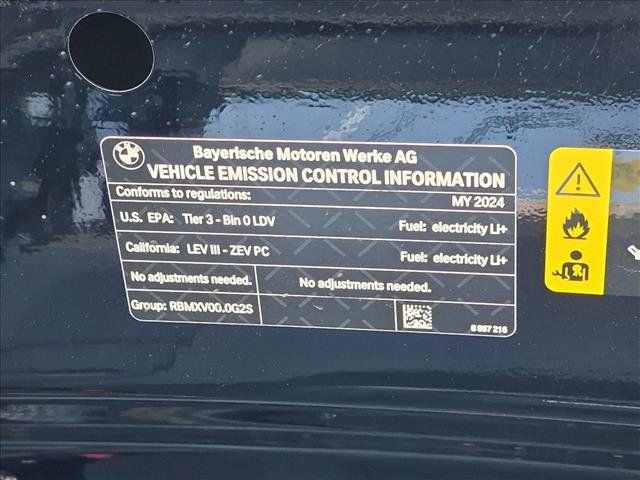 Certified 2024 BMW i4 eDrive35 w/ Premium Package RWD image 27