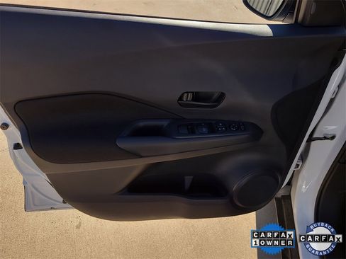 Certified 2025 Nissan Kicks Play S image 17