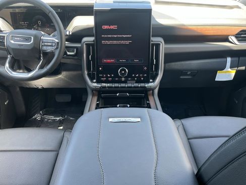New 2026 GMC Yukon Denali RWD image 18