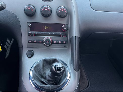 Used 2006 Pontiac Solstice Convertible w/ Power Package image 25