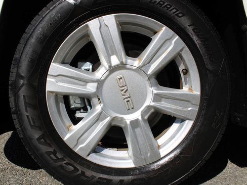 Used 2014 GMC Terrain SLT image 21