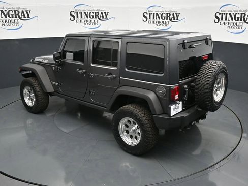 Used 2014 Jeep Wrangler Unlimited Rubicon w/ Connectivity Group AWD/4WD image 22