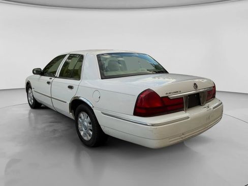 Used 2005 Mercury Grand Marquis LS RWD image 3