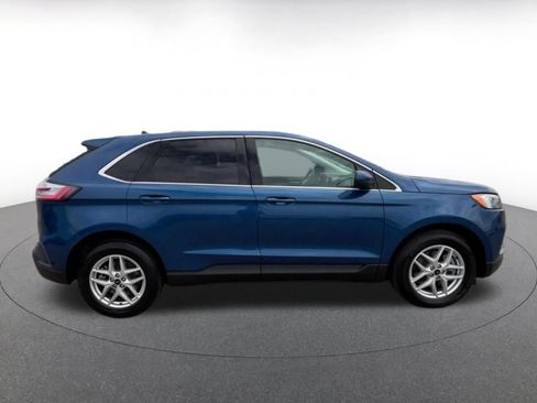 Used 2024 Ford Edge SEL AWD/4WD image 16