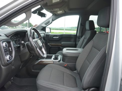 Used 2020 GMC Sierra 1500 Elevation w/ Elevation Value Package AWD/4WD image 2