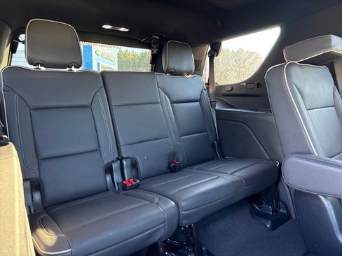 Used 2025 Chevrolet Tahoe Premier image 15