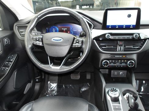 Used 2021 Ford Escape SEL w/ Technology Package image 12
