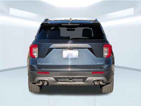 Used 2023 Ford Explorer Platinum w/ Technology Package AWD/4WD image 5