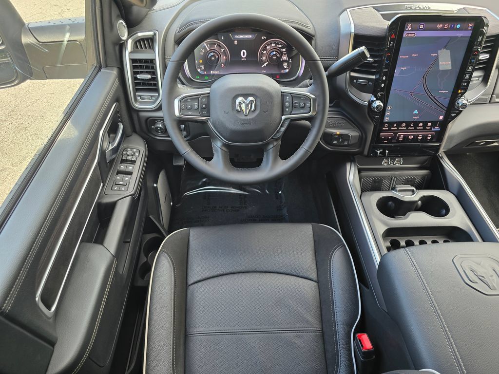New 2026 RAM 3500 Laramie AWD/4WD image 27