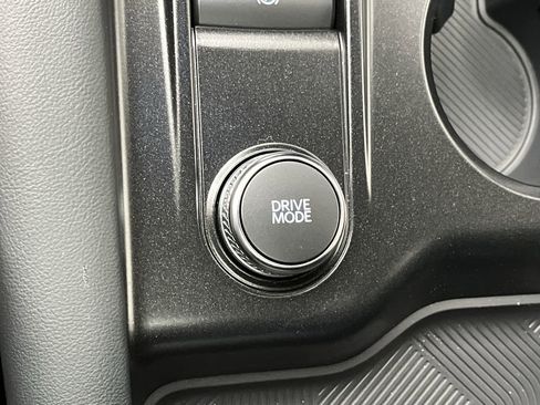 New 2026 Ford Explorer ST-Line w/ ST-Line Street Pack AWD/4WD image 19